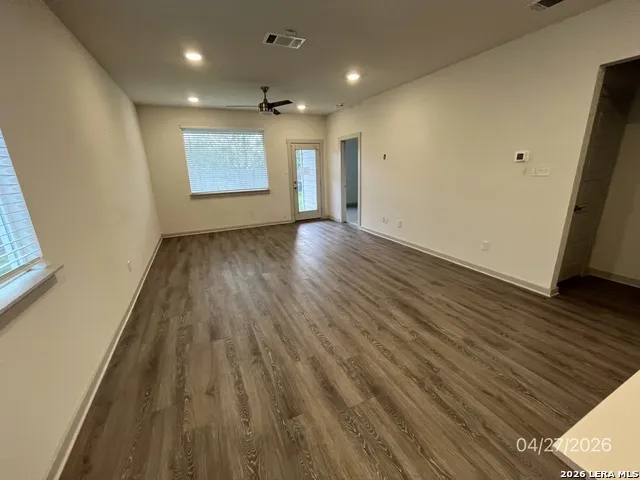 333 WILSHIRE RD San Marcos, TX 78666