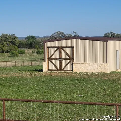 545 HIGHGATE DR Bandera, TX 78003