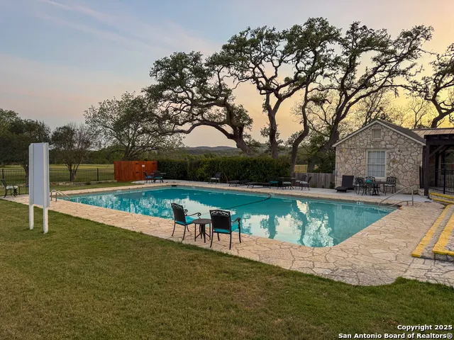 545 HIGHGATE DR Bandera, TX 78003