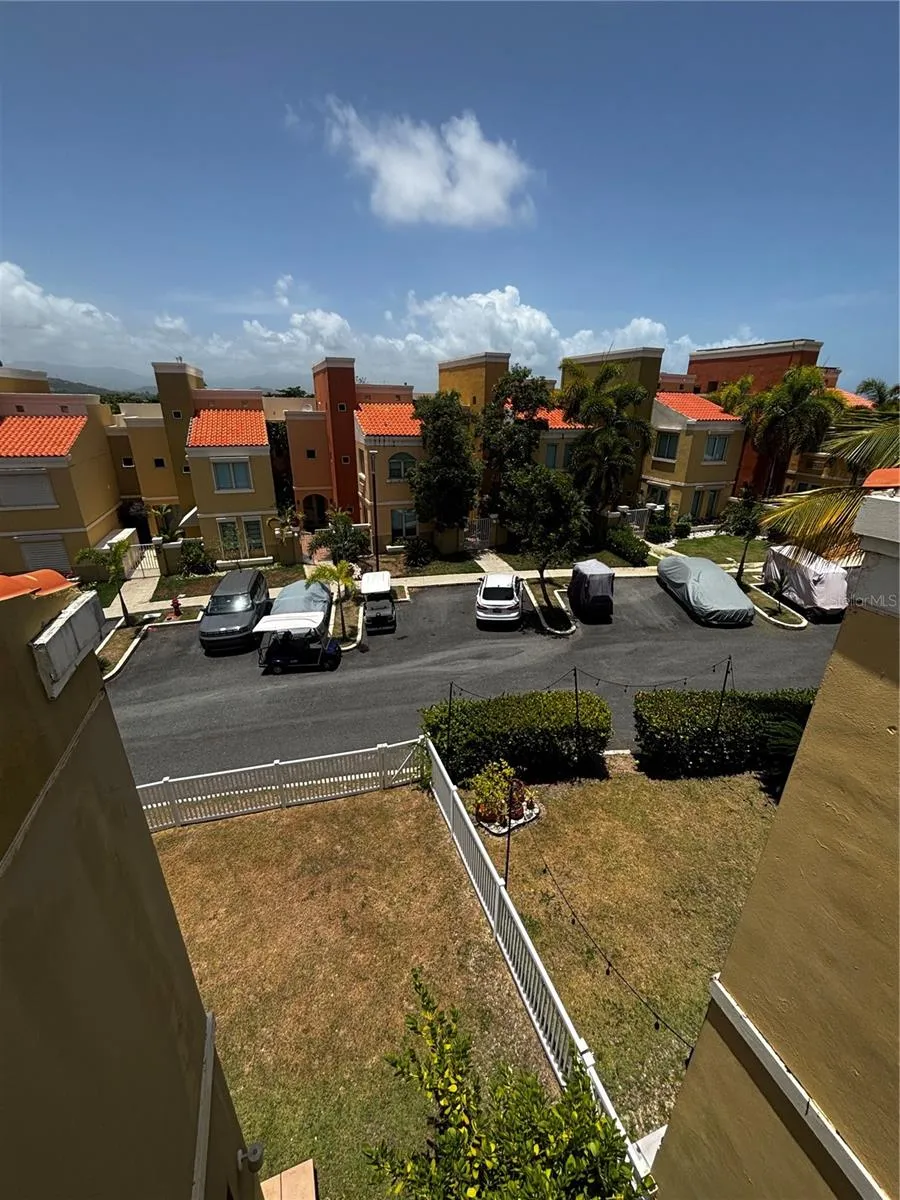 98 VIA POSITANO #98 Humacao, PR 00791