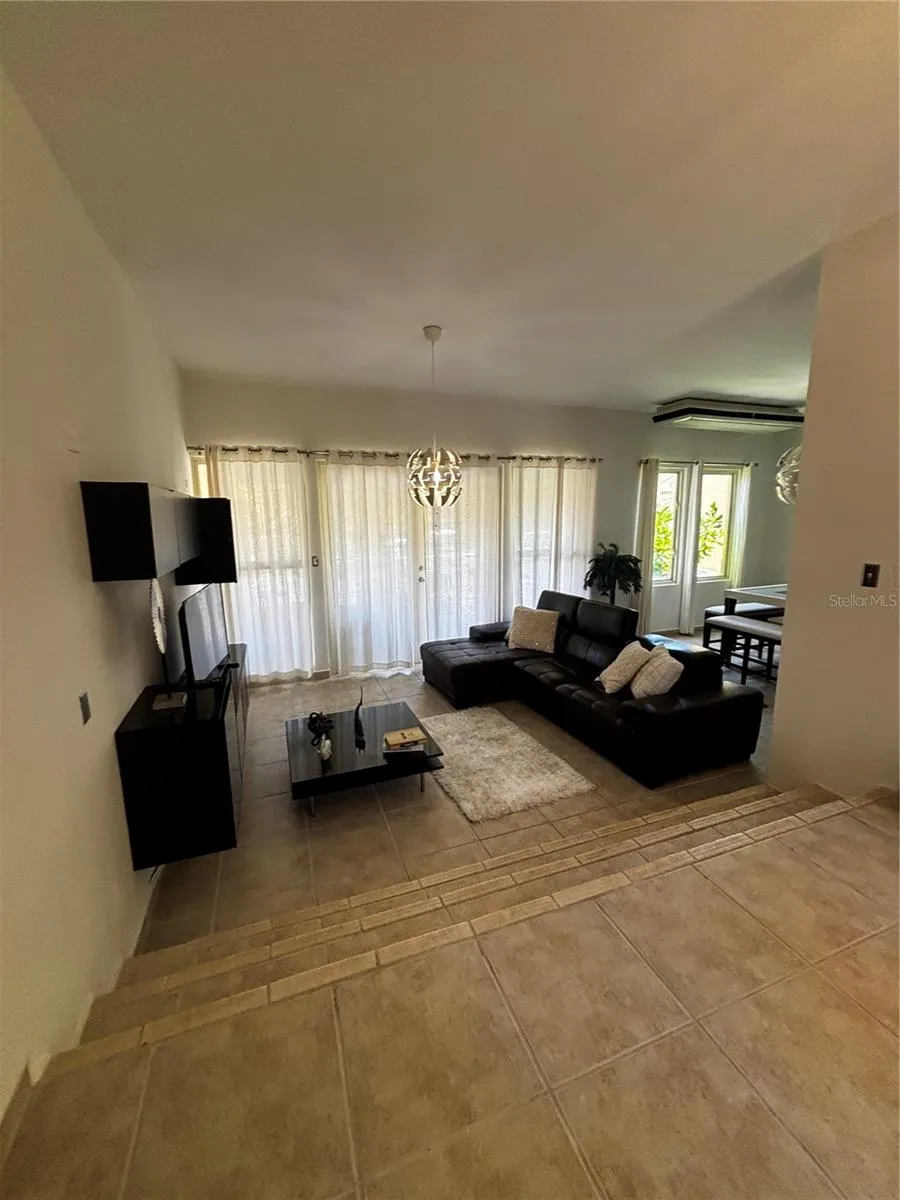 98 VIA POSITANO #98 Humacao, PR 00791