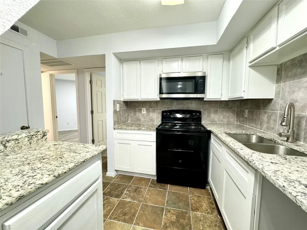 9801 Walnut Street #108 Dallas, TX 75243