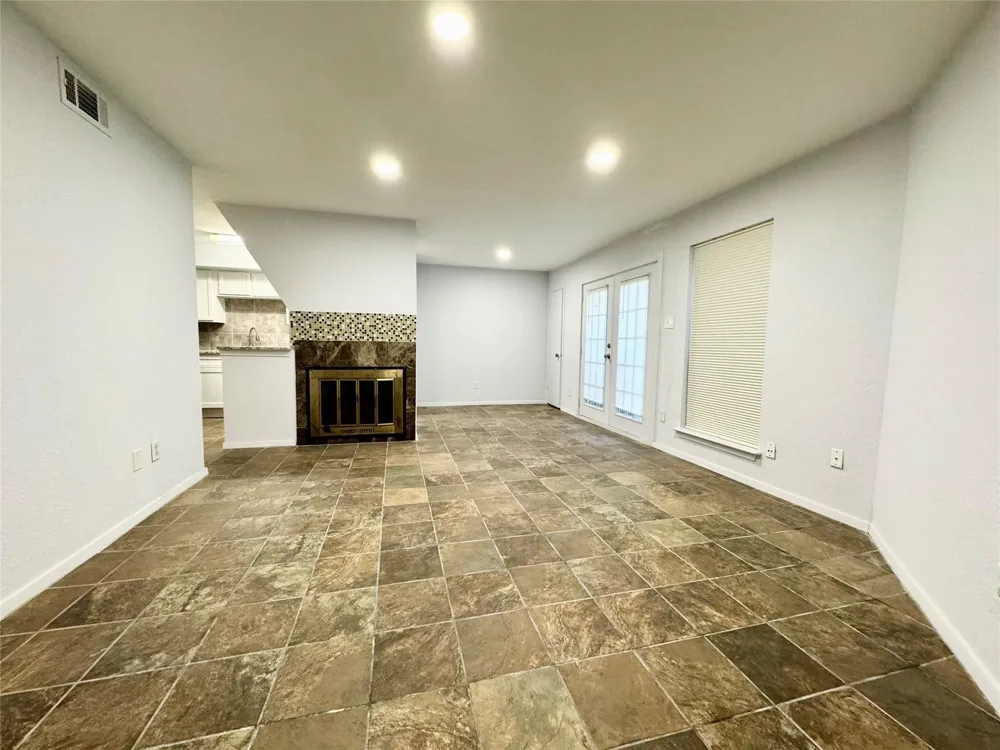 9801 Walnut Street #108 Dallas, TX 75243