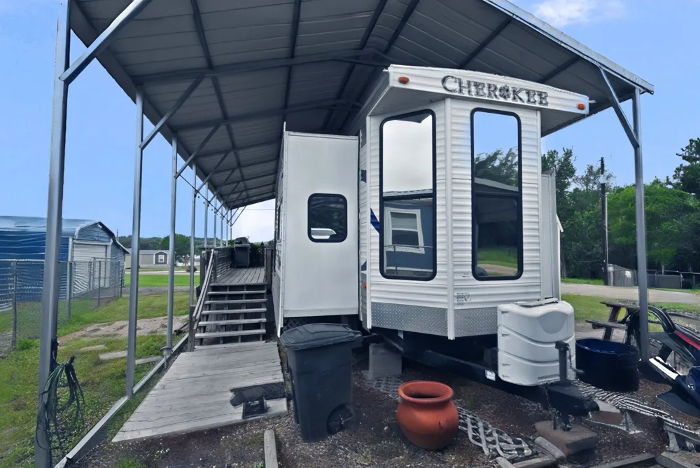 215 Running Bear Quitman, TX 75783