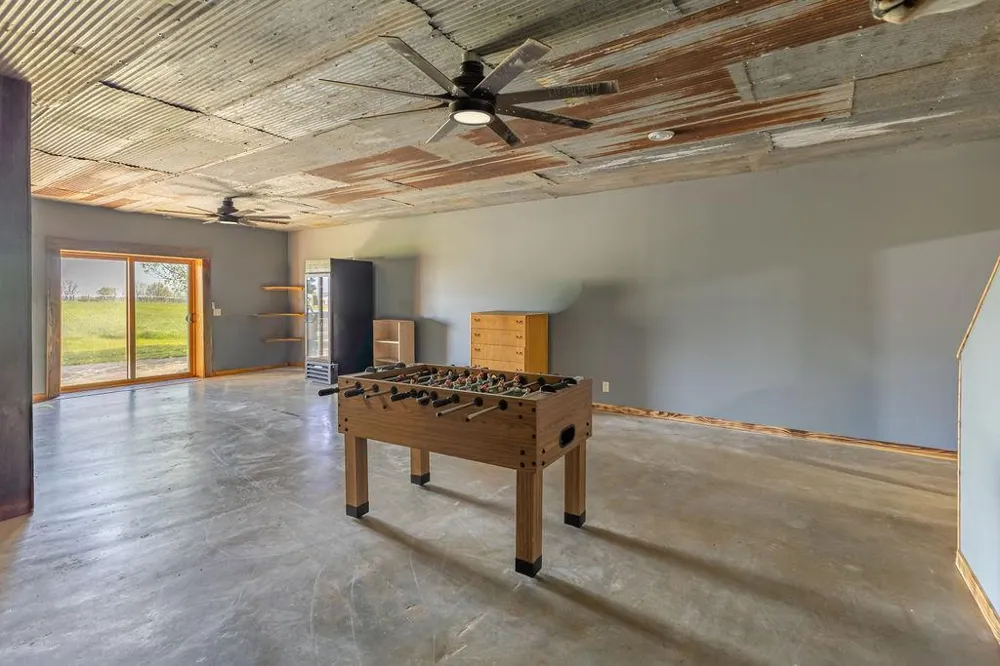 S3565 Rooster Ridge Lane Fountain City, WI 54629