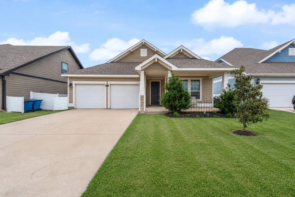 9005 Gano Drive Providence Village, TX 76227