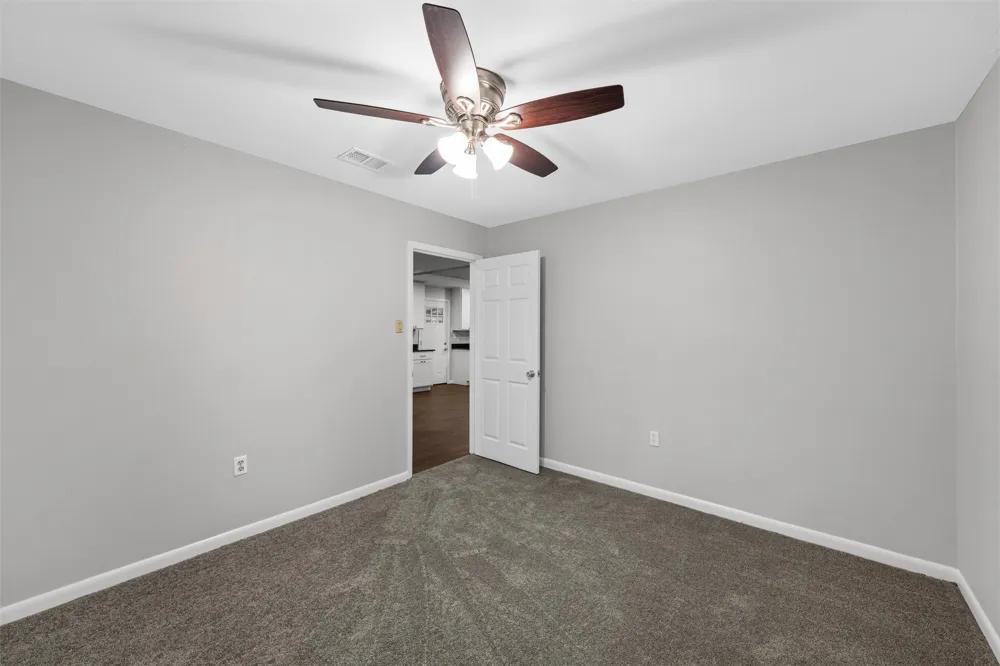 1003 Donlo Street Robinson, TX 76706