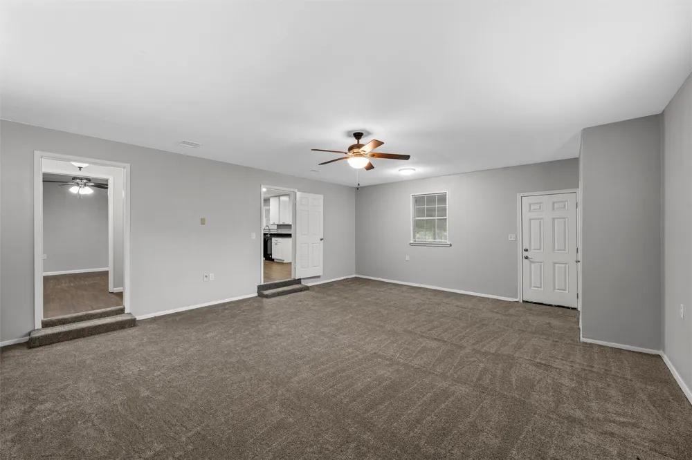 1003 Donlo Street Robinson, TX 76706