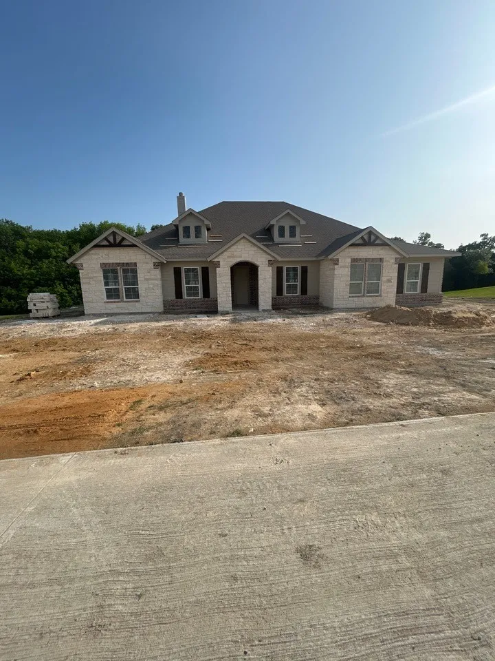 1001 Perrin Lane Van Alstyne, TX 75495