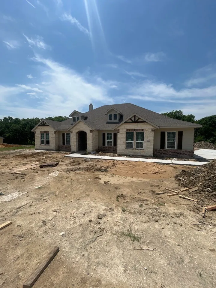 1001 Perrin Lane Van Alstyne, TX 75495