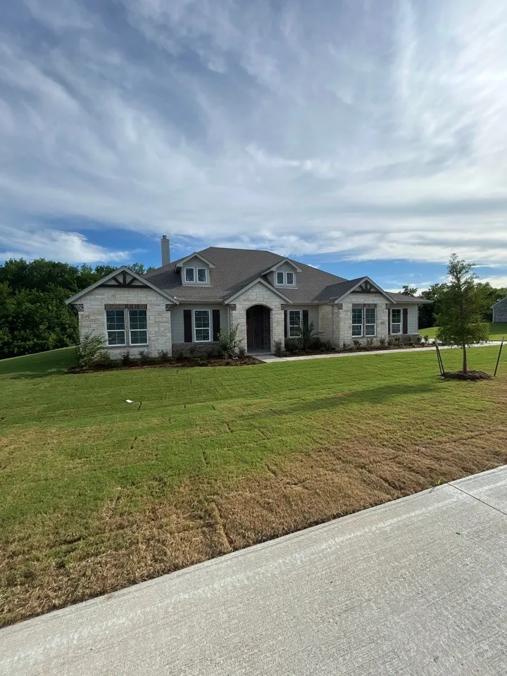 1001 Perrin Lane Van Alstyne, TX 75495
