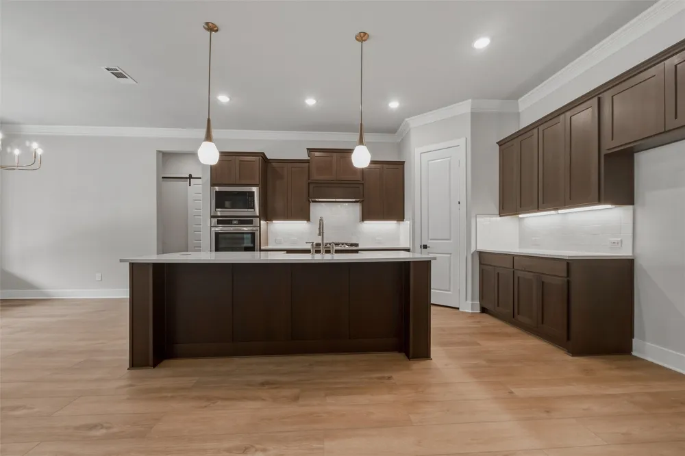 1001 Perrin Lane Van Alstyne, TX 75495