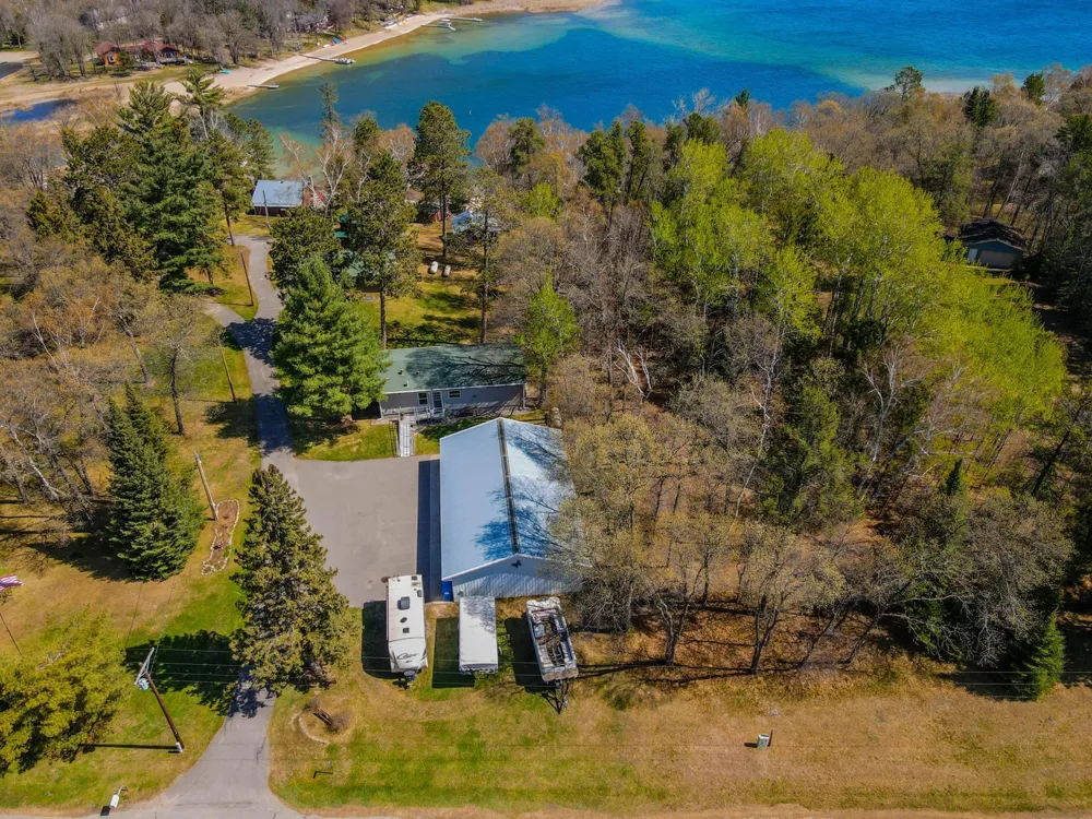 21622 County 80 Nevis, MN 56467