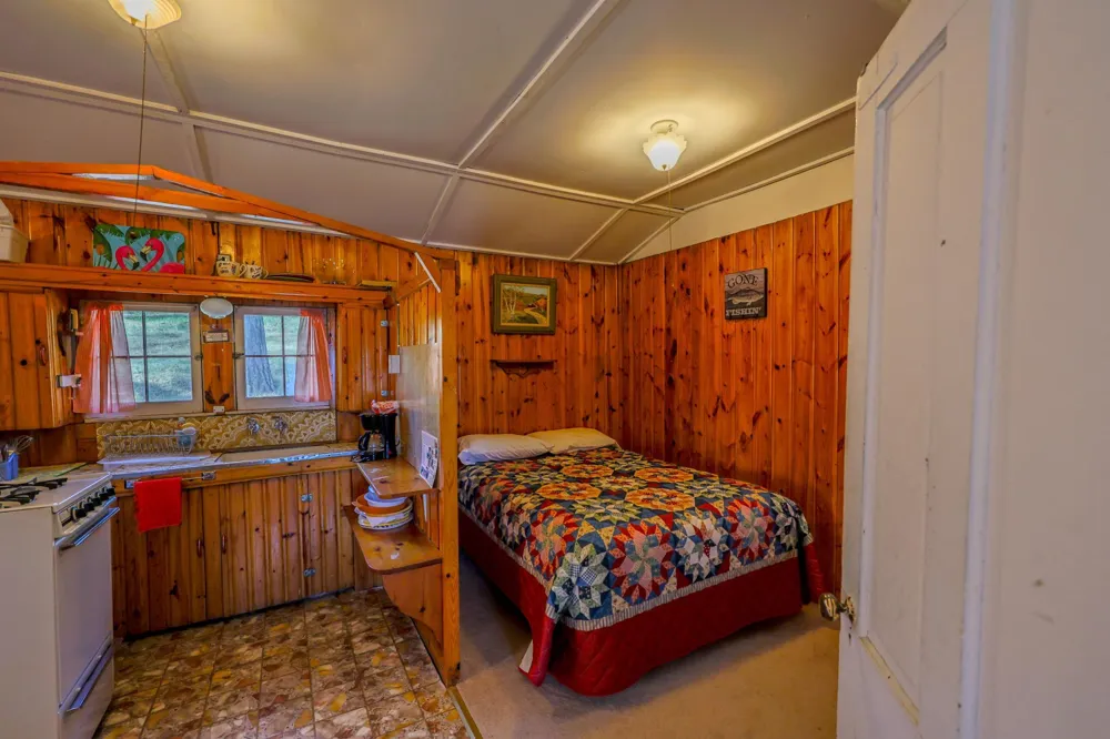 21622 County 80 Nevis, MN 56467
