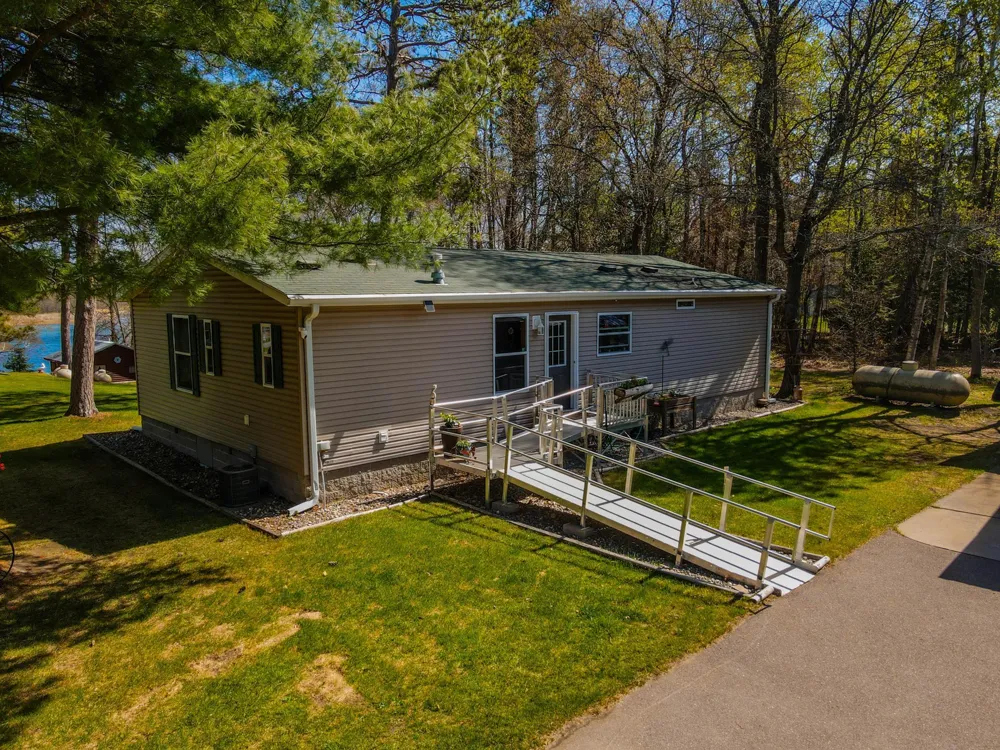 21622 County 80 Nevis, MN 56467