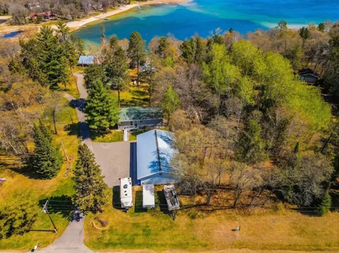 21622 County 80