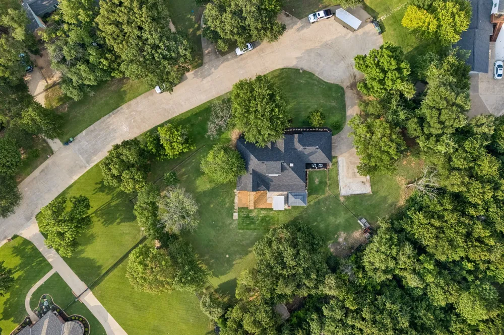 1092 Holly Lane Lewisville, TX 75067