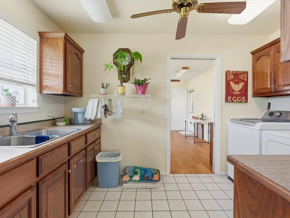 8645 County Road 419 Anna, TX 75409