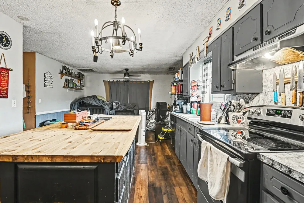 13270 Liberty School Road Azle, TX 76020