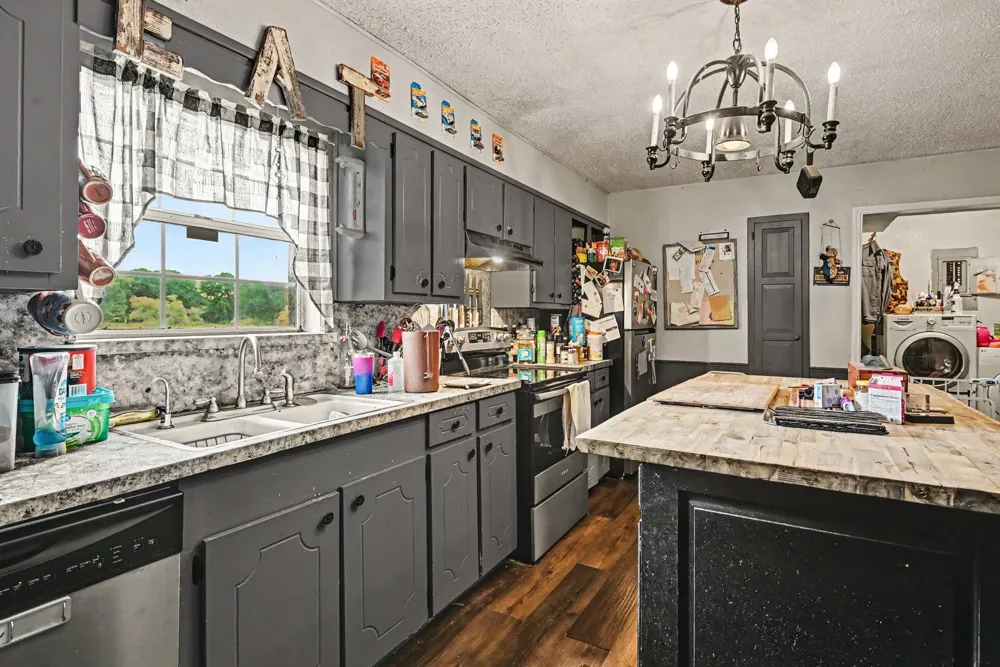 13270 Liberty School Road Azle, TX 76020
