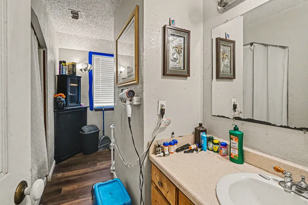 13270 Liberty School Road Azle, TX 76020