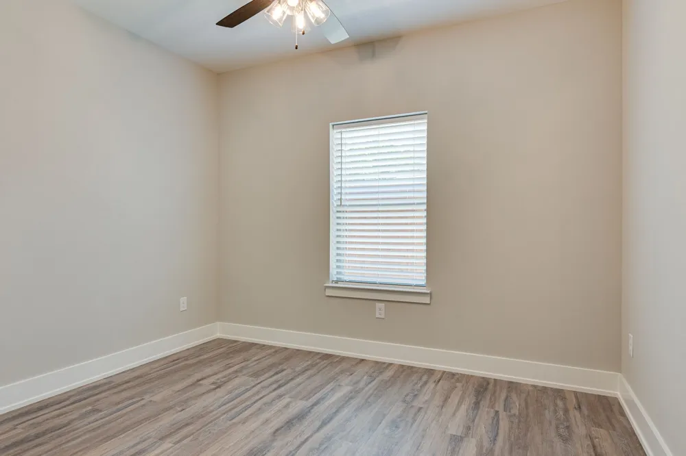 115 W Jones #205 Krum, TX 76249