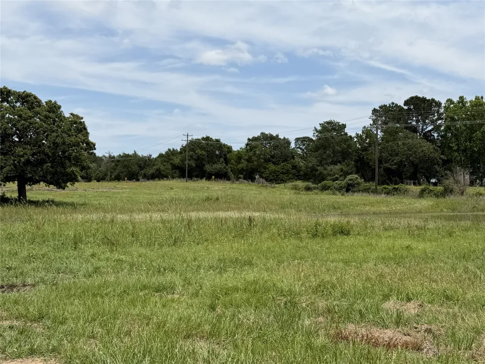 35 FM 1512 Donie, TX 75838