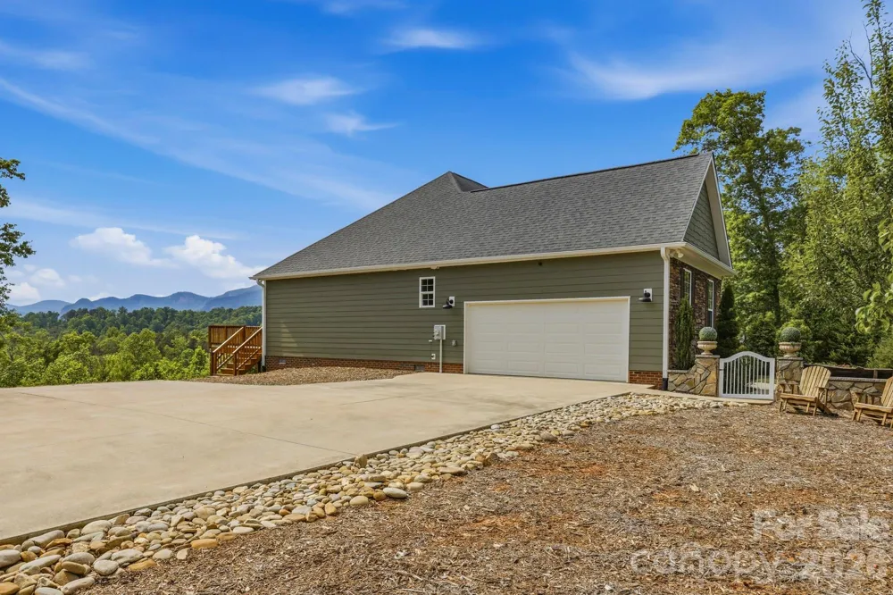 234 Crest Drive Lake Lure, NC 28746