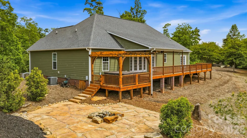 234 Crest Drive Lake Lure, NC 28746