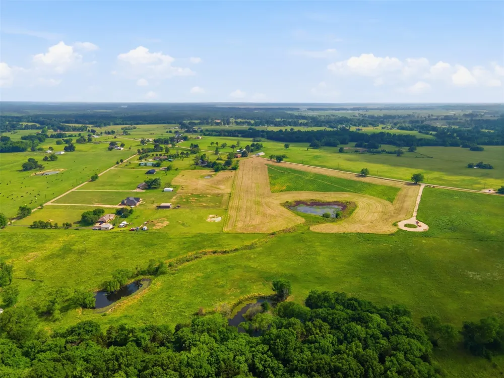 CR 1200 Mt Pleasant, TX 75455