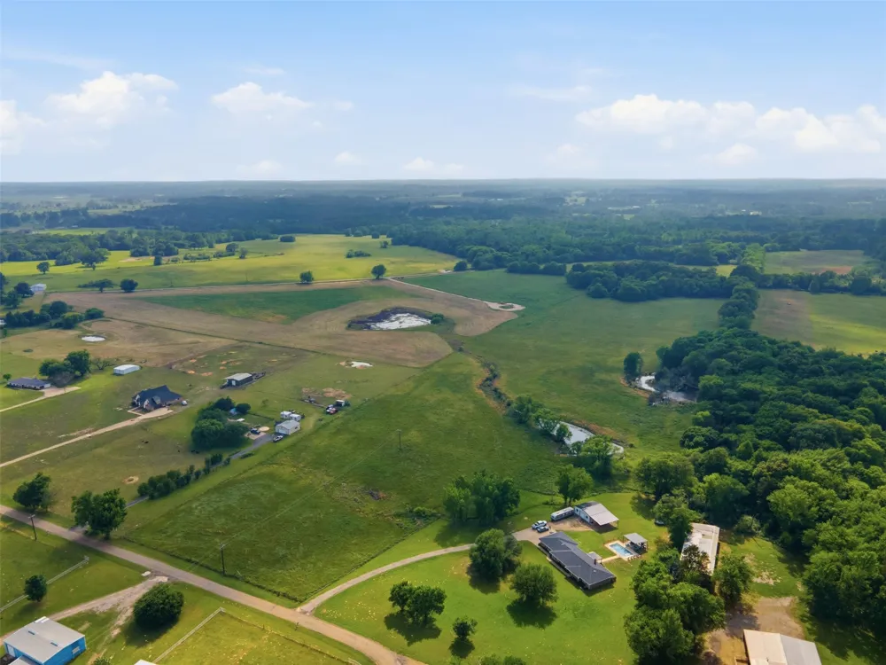 CR 1200 Mt Pleasant, TX 75455