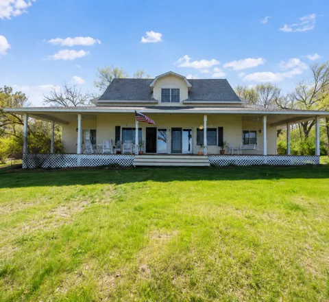 1007 Van Dyke Road NW