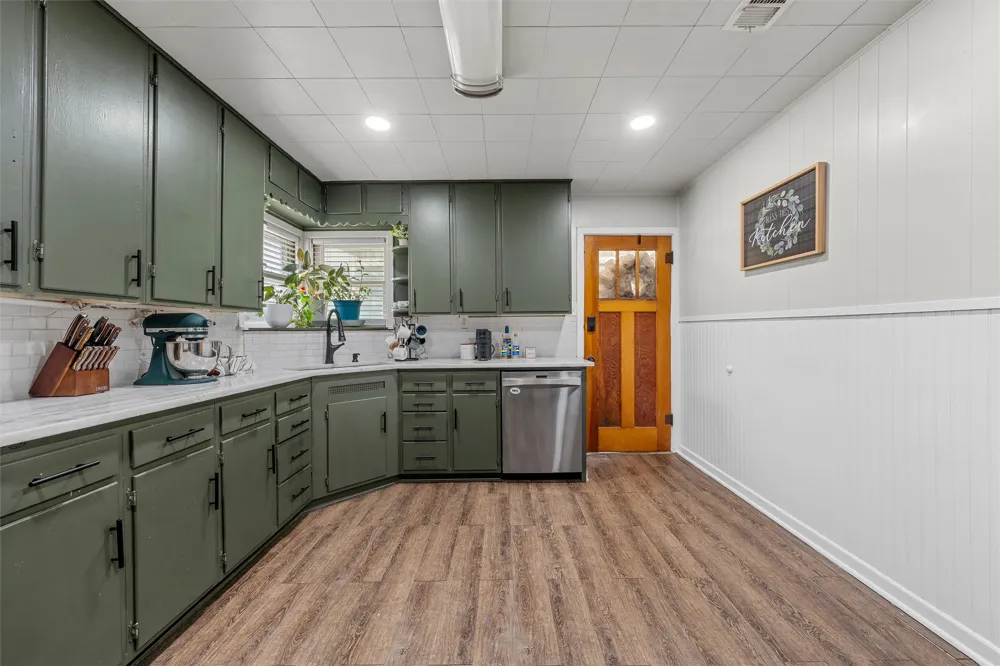 809 E Limestone Avenue Mart, TX 76664