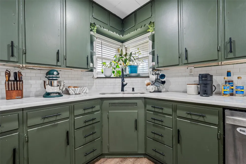 809 E Limestone Avenue Mart, TX 76664