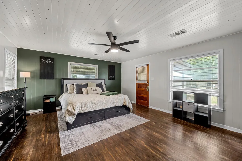 809 E Limestone Avenue Mart, TX 76664