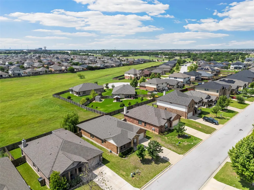 1214 Iron Glen Drive Temple, TX 76502