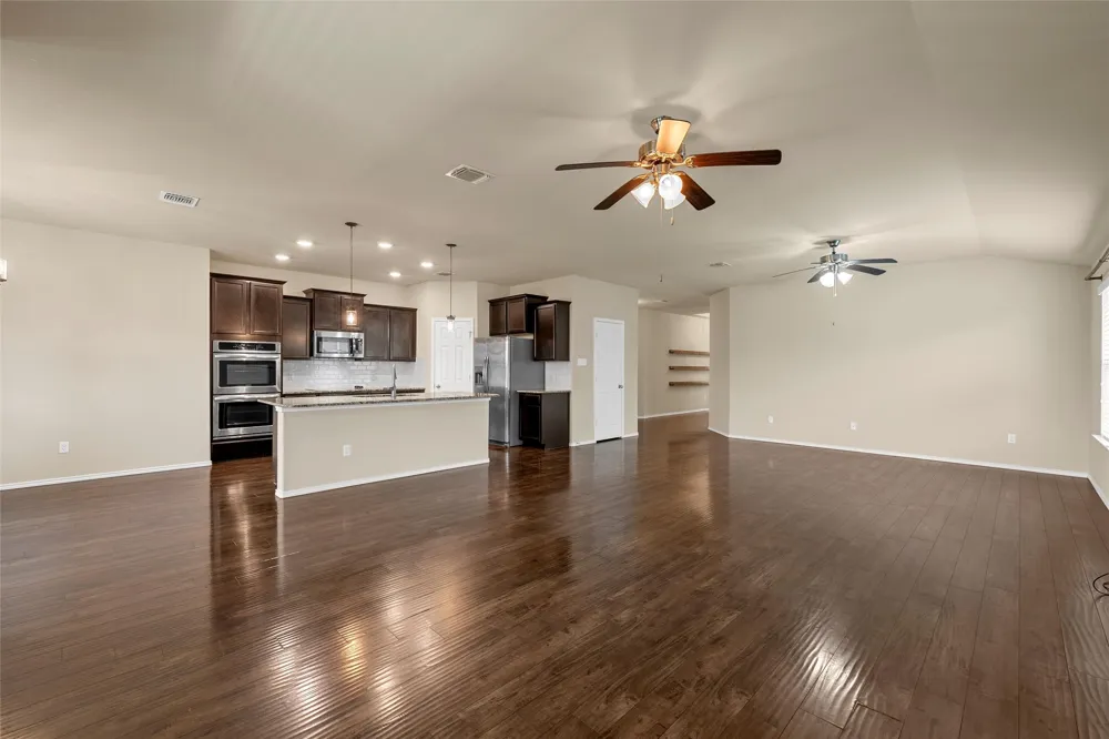 1214 Iron Glen Drive Temple, TX 76502