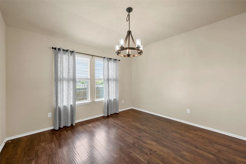 1214 Iron Glen Drive Temple, TX 76502