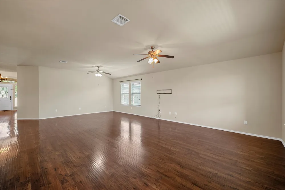 1214 Iron Glen Drive Temple, TX 76502