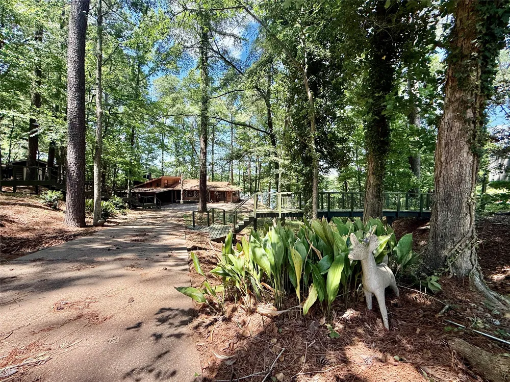 781 scotts hideaway rd Farmerville, LA 71241