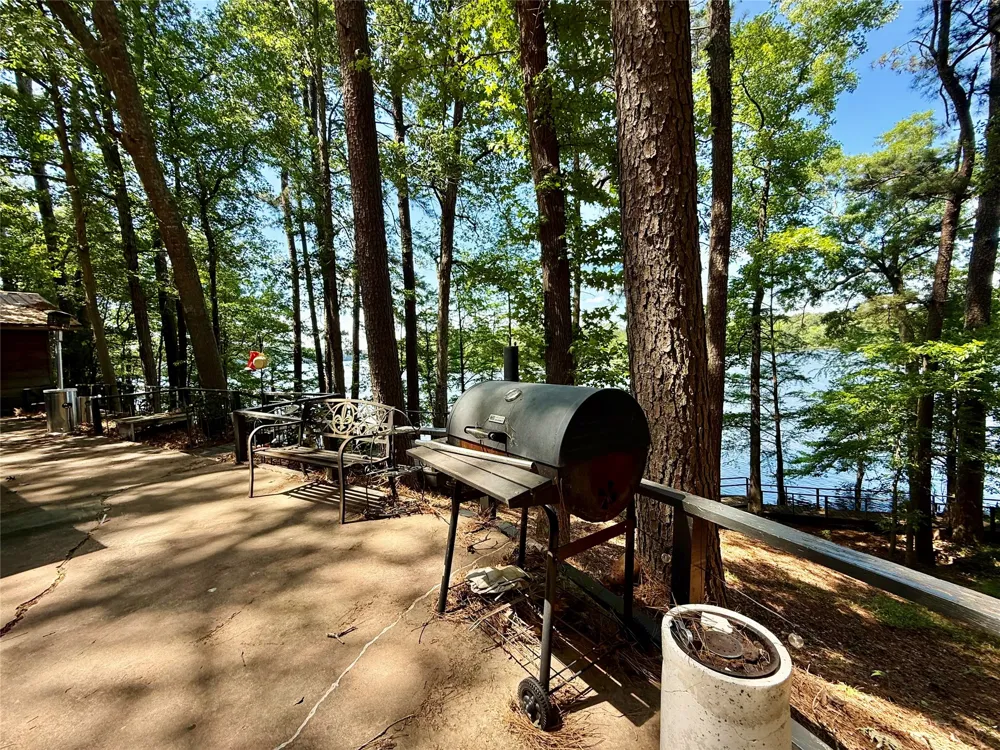 781 scotts hideaway rd Farmerville, LA 71241
