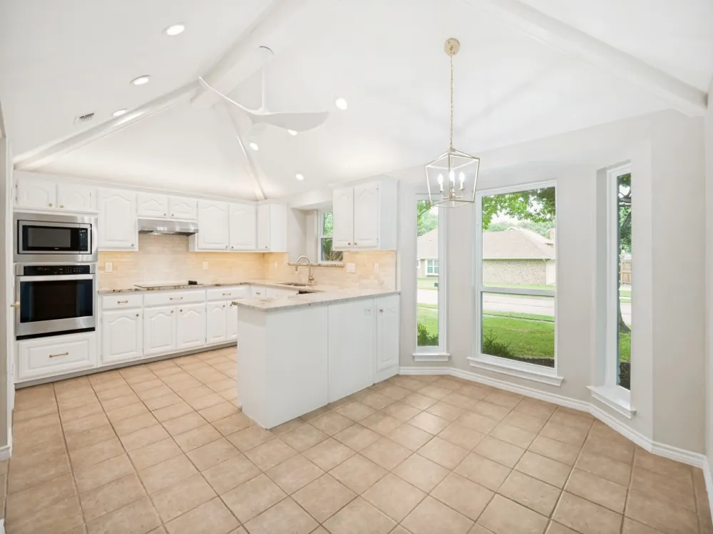 4312 Avonshire Lane Plano, TX 75093