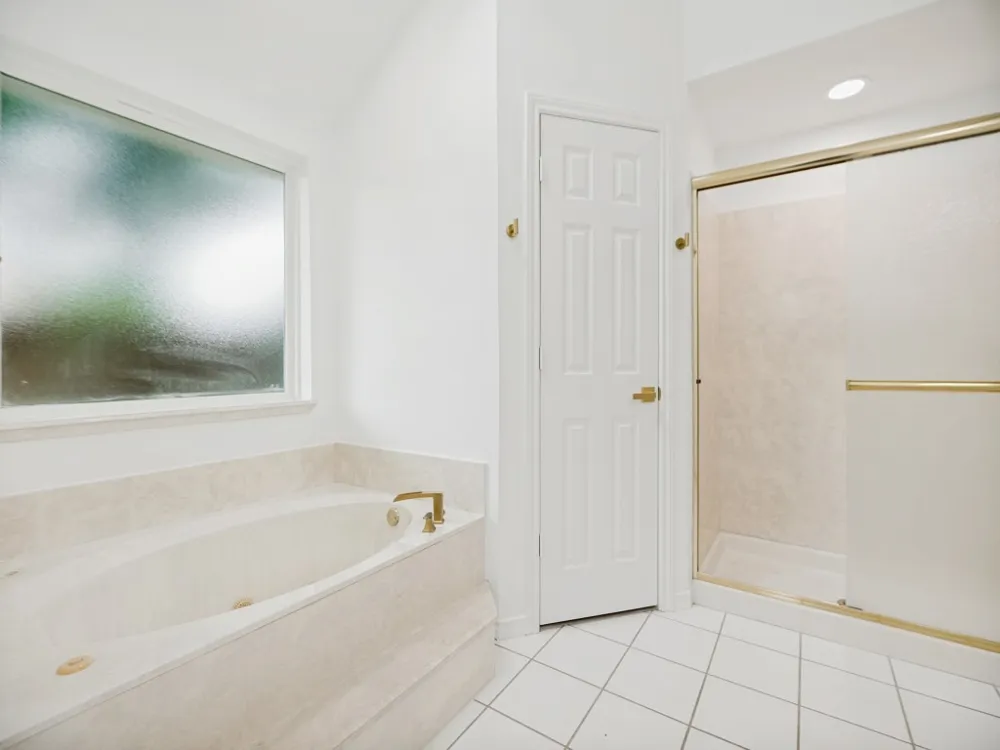 4312 Avonshire Lane Plano, TX 75093