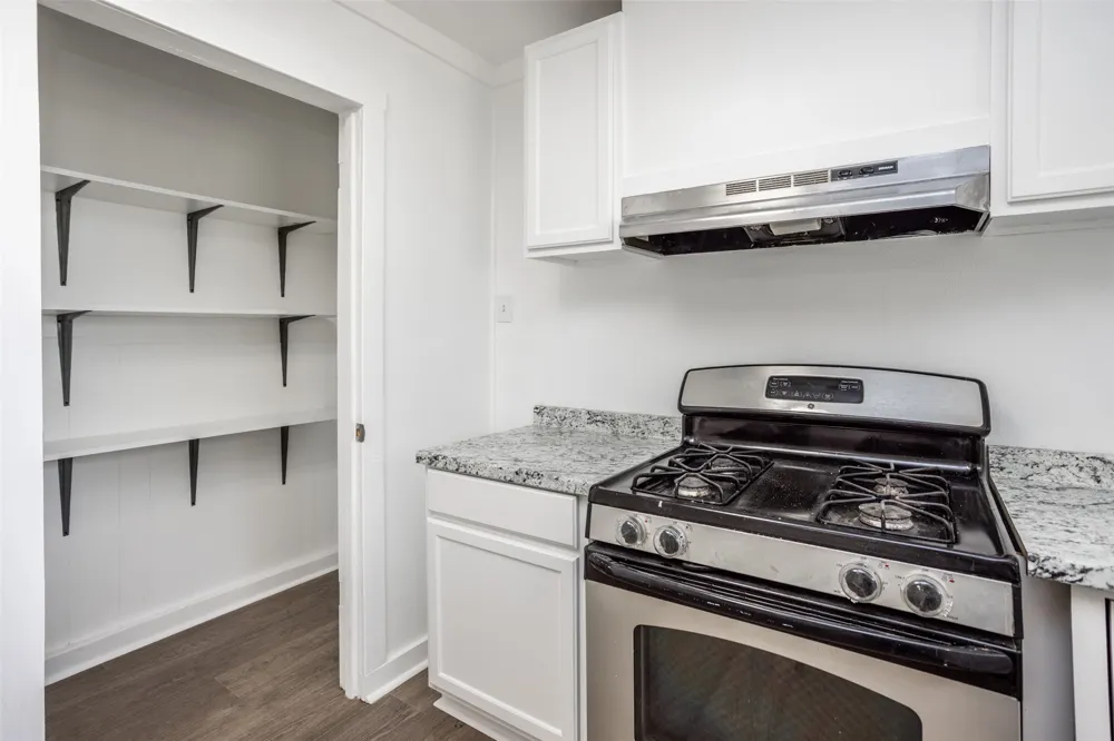 65 Kirby Street Callisburg, TX 76240