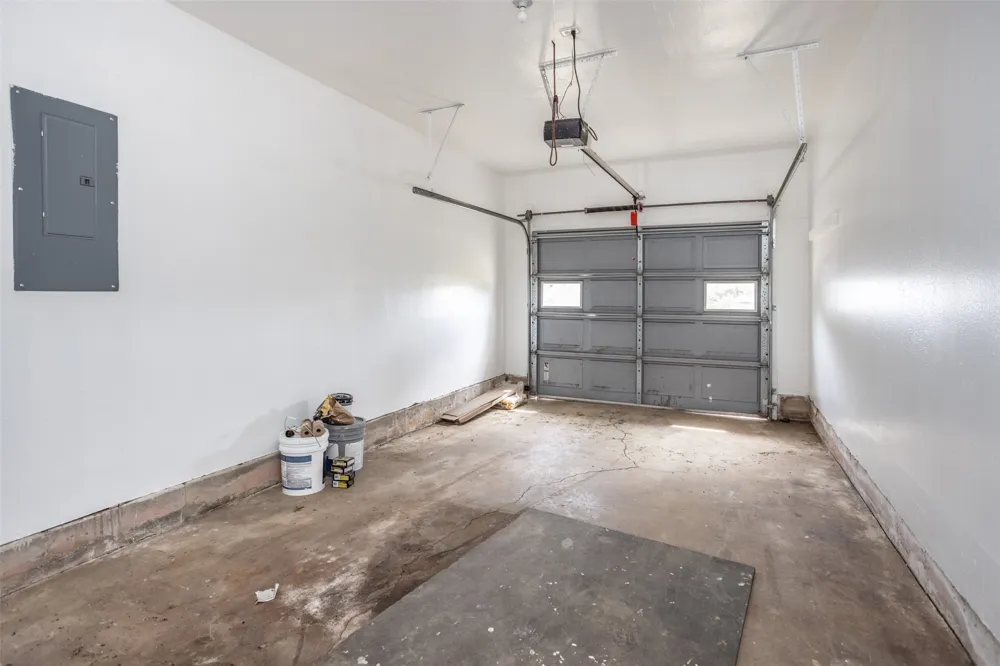 65 Kirby Street Callisburg, TX 76240