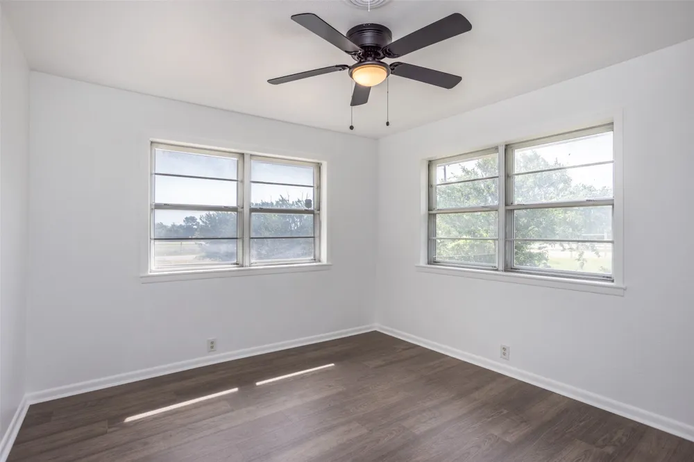 65 Kirby Street Callisburg, TX 76240