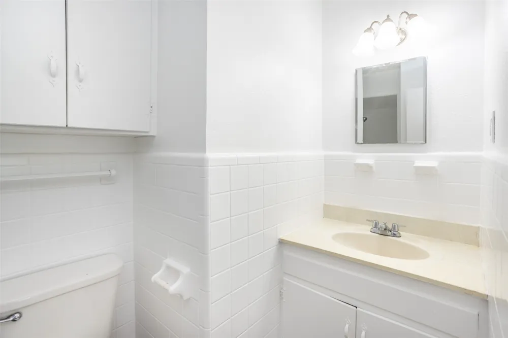65 Kirby Street Callisburg, TX 76240