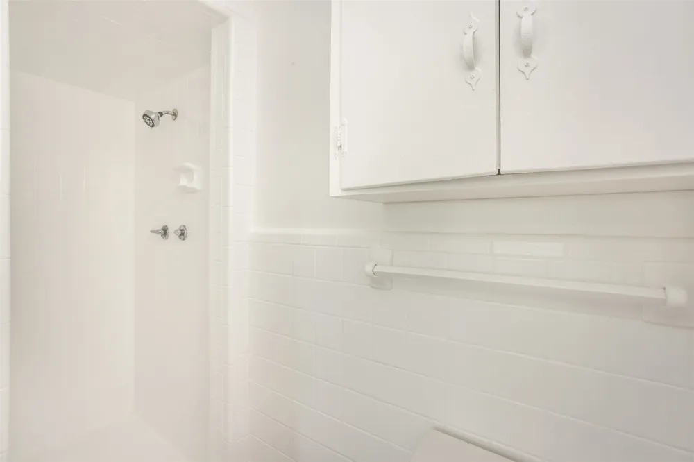 65 Kirby Street Callisburg, TX 76240