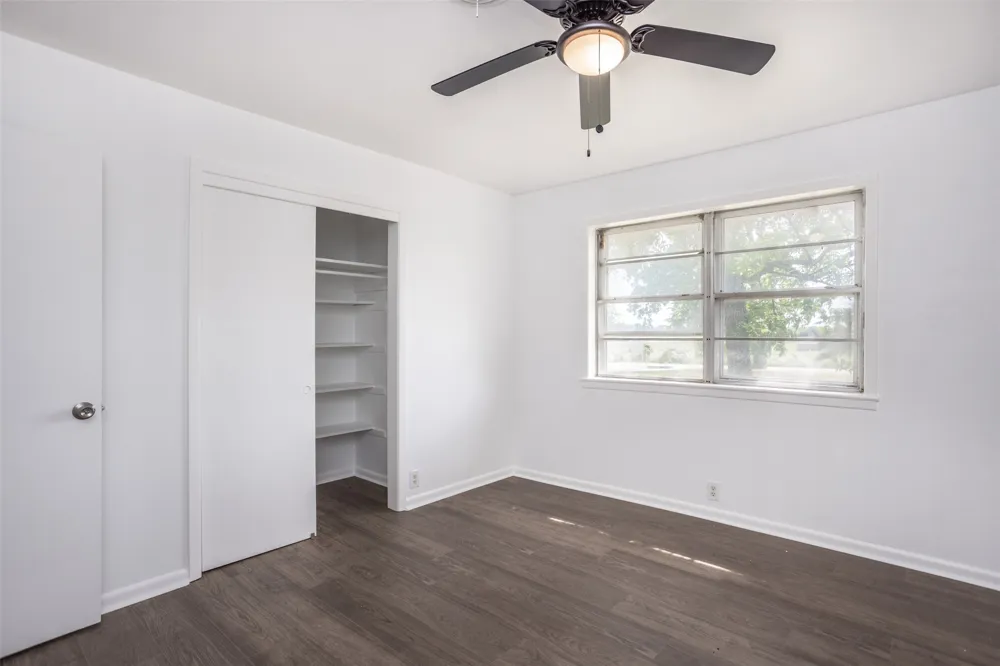 65 Kirby Street Callisburg, TX 76240