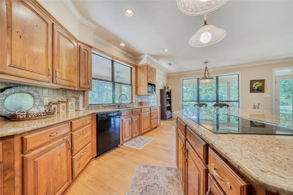 1655 County Road 1627 Linden, TX 75563